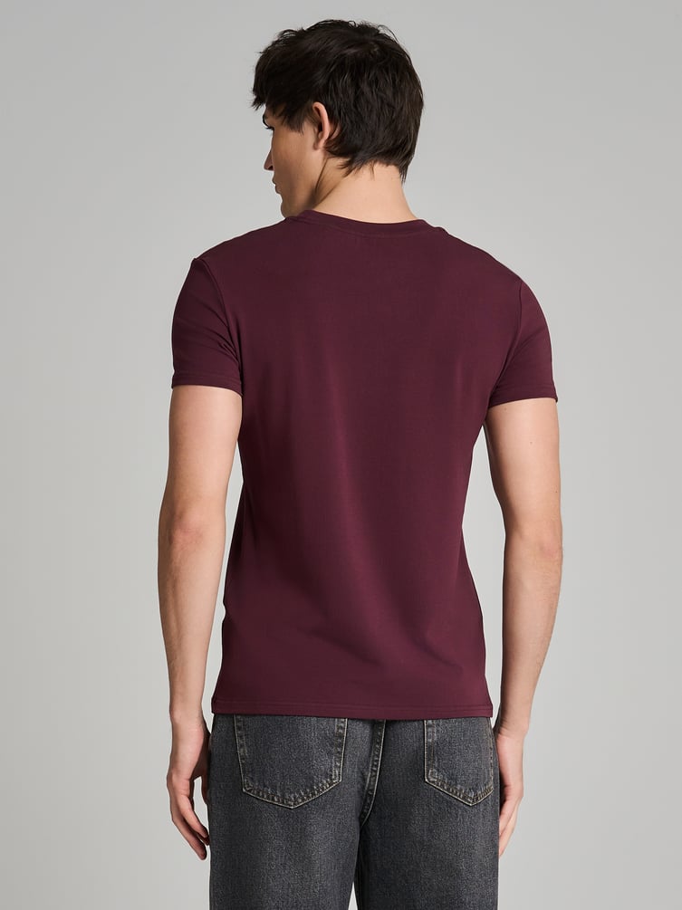 Футболка облегающая с принтом летучей мыши