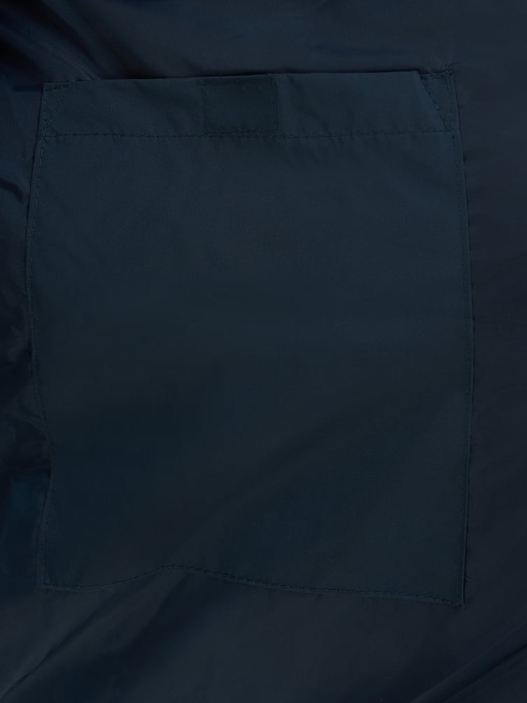 Демисезонная куртка на синтепоне с капюшоном