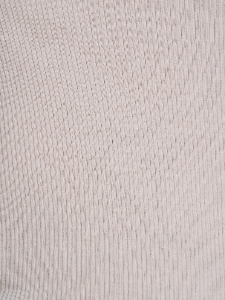 Топ в рубчик на тонких бретелях