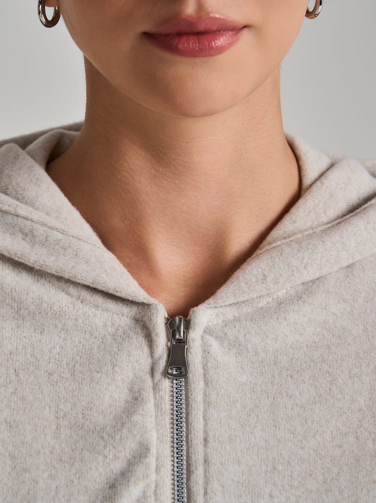 Толстовка с капюшоном трикотажная