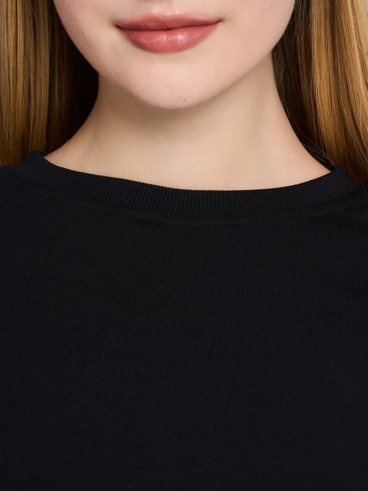 Свитшот с резинкой на талии