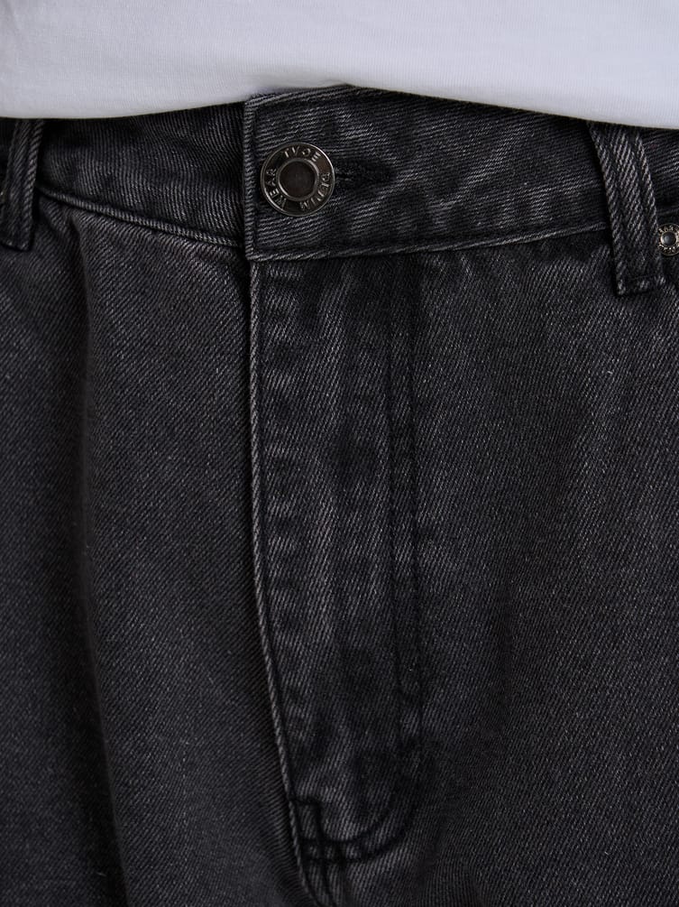 Джинсы зауженные Carrot