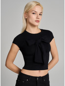 Футболка облегающая с бантом