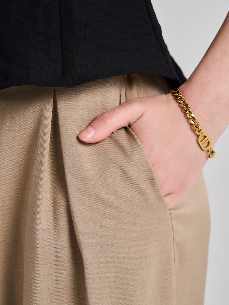 Брюки палаццо классические с защипами