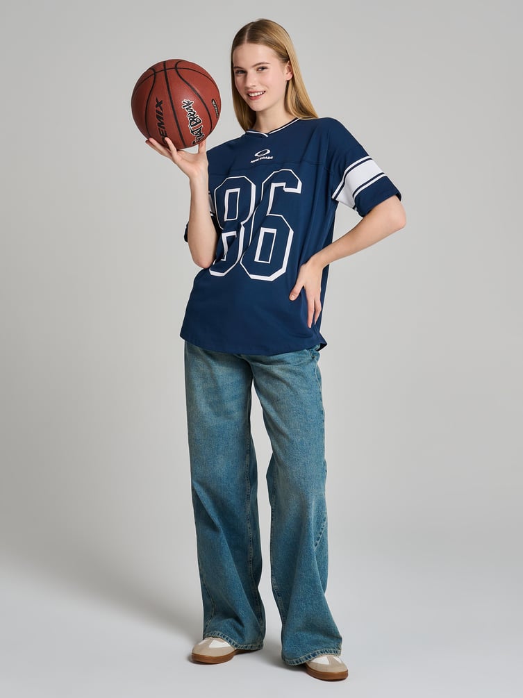 Спортивная футболка оверсайз с надписью