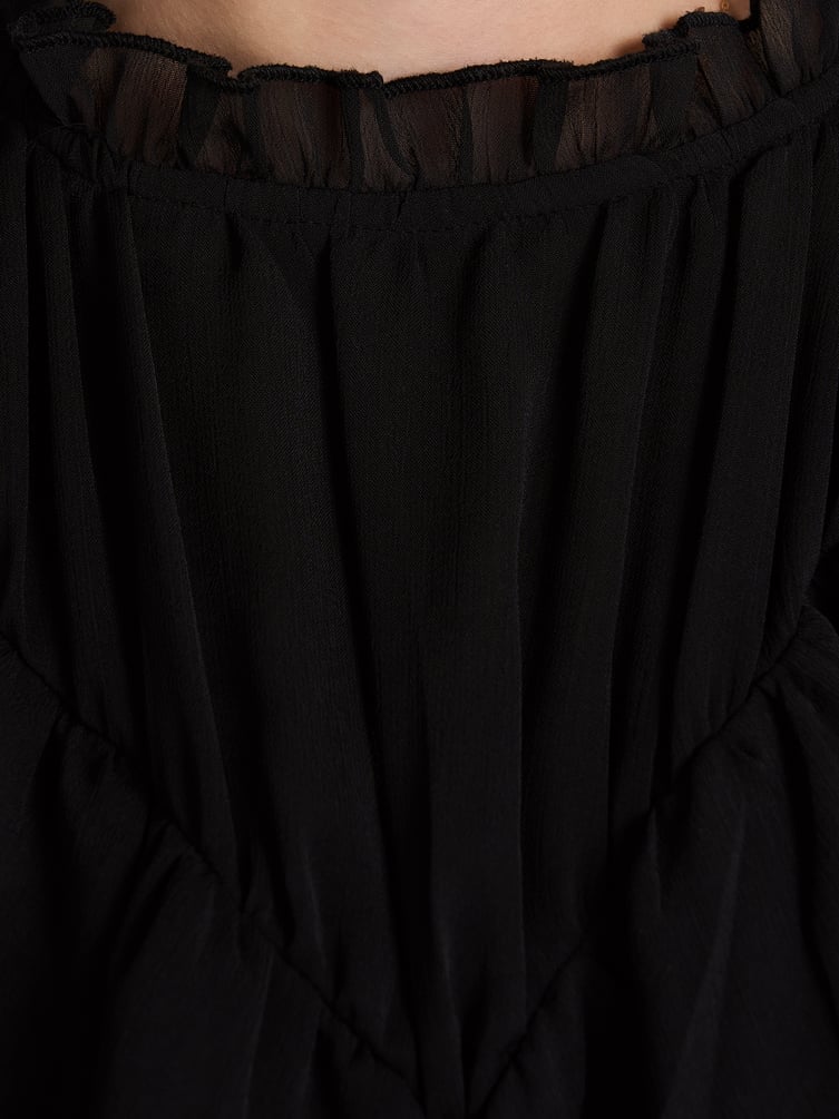 Блузка бохо с рюшами