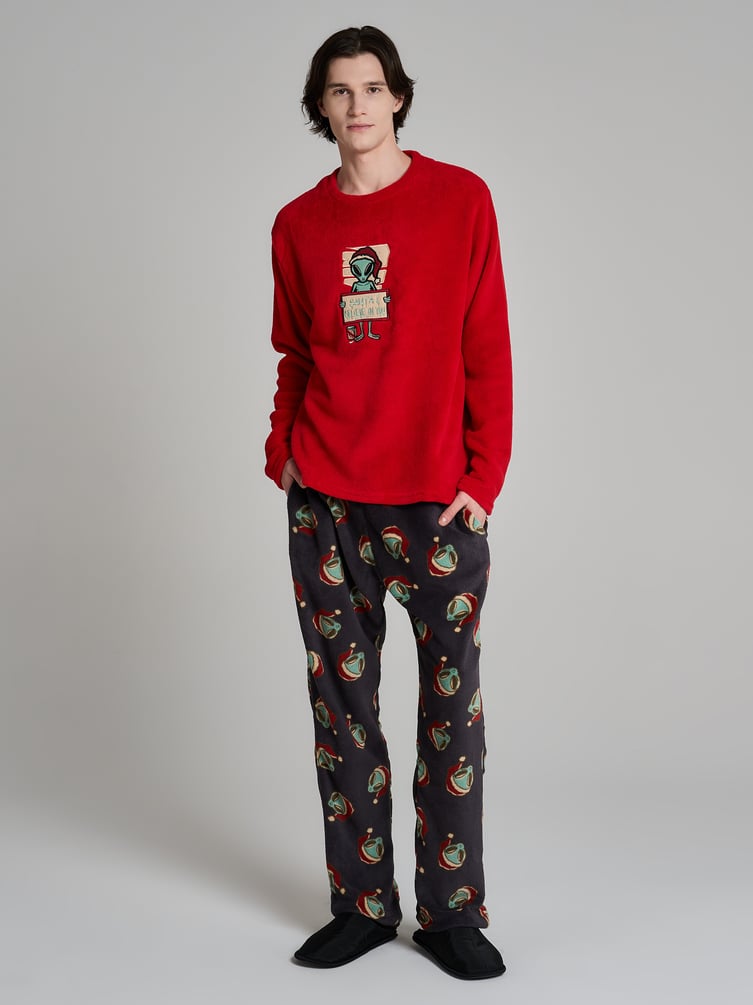 Новогодняя плюшевая пижама с вышивкой