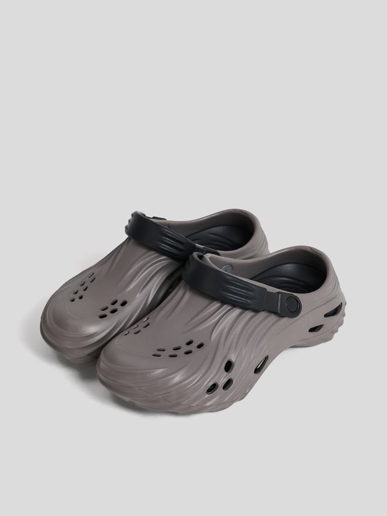 Сабо пляжные рифленые