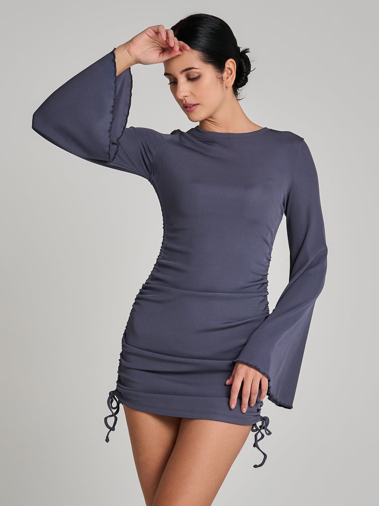 Короткое платье лапша с завязками