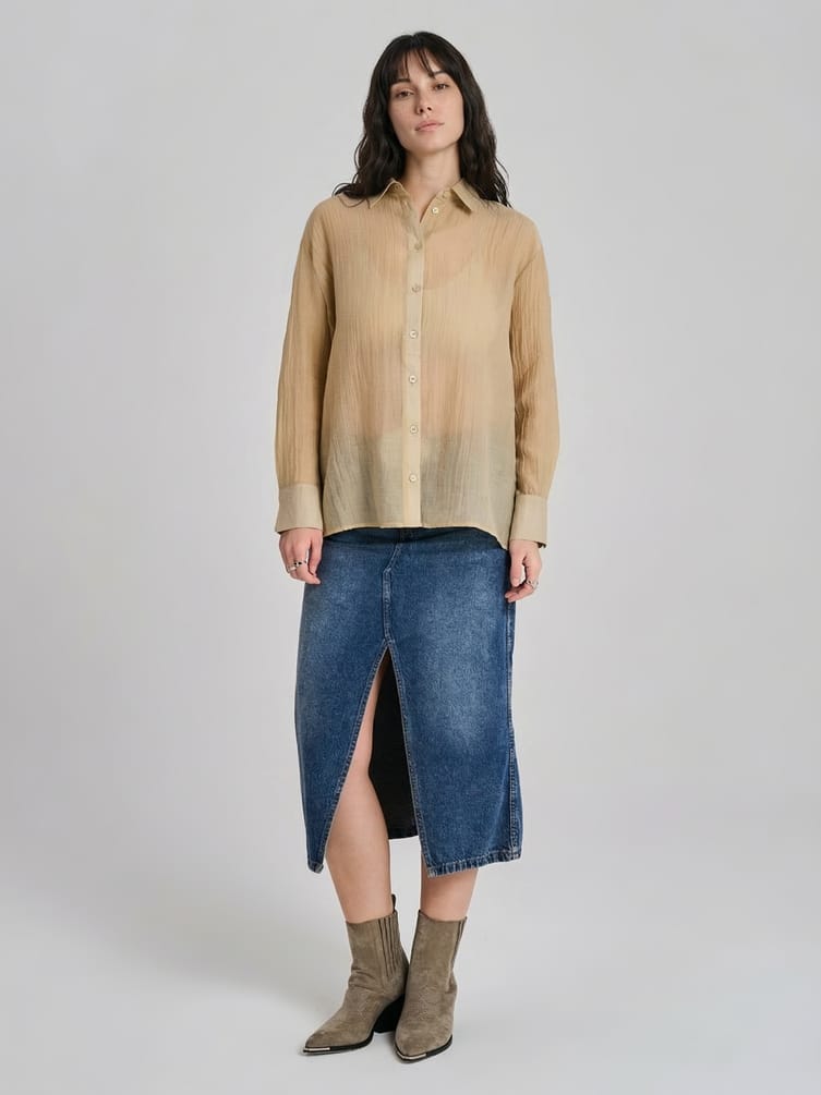 Рубашка летняя со шнуровкой на спине