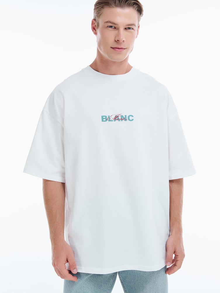 Футболка оверсайз с принтом гор на спине