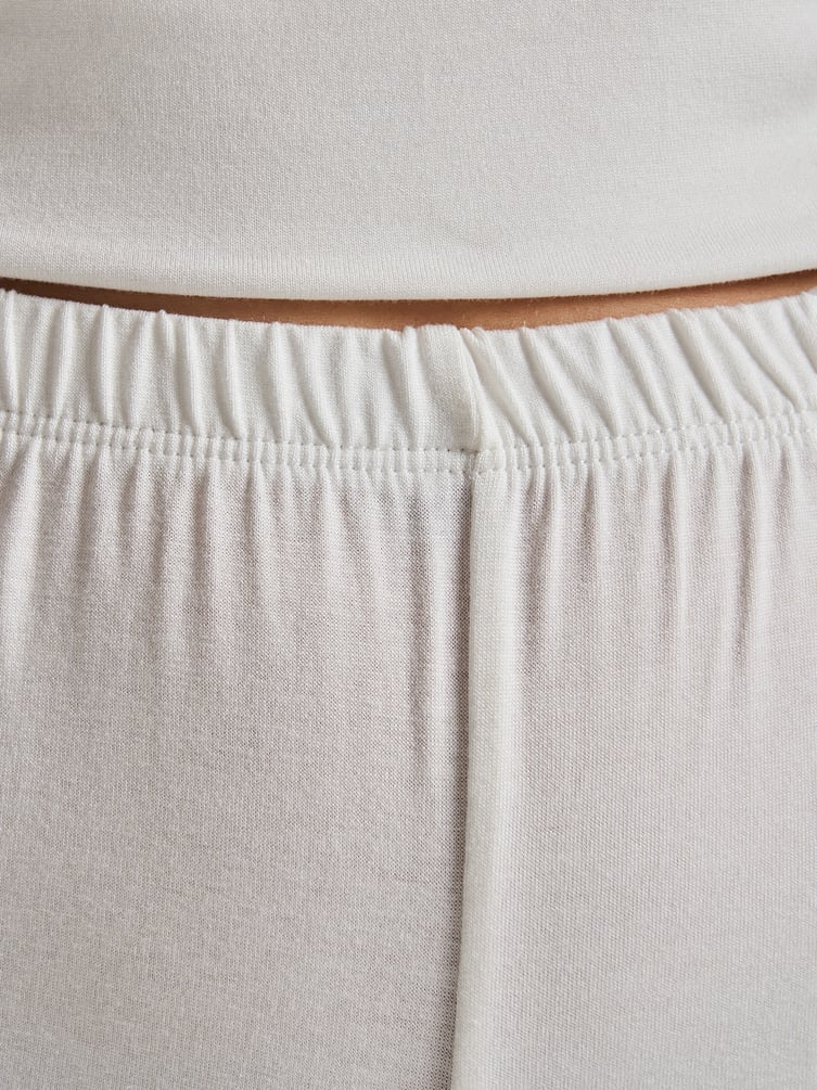 Домашние шорты из вискозы