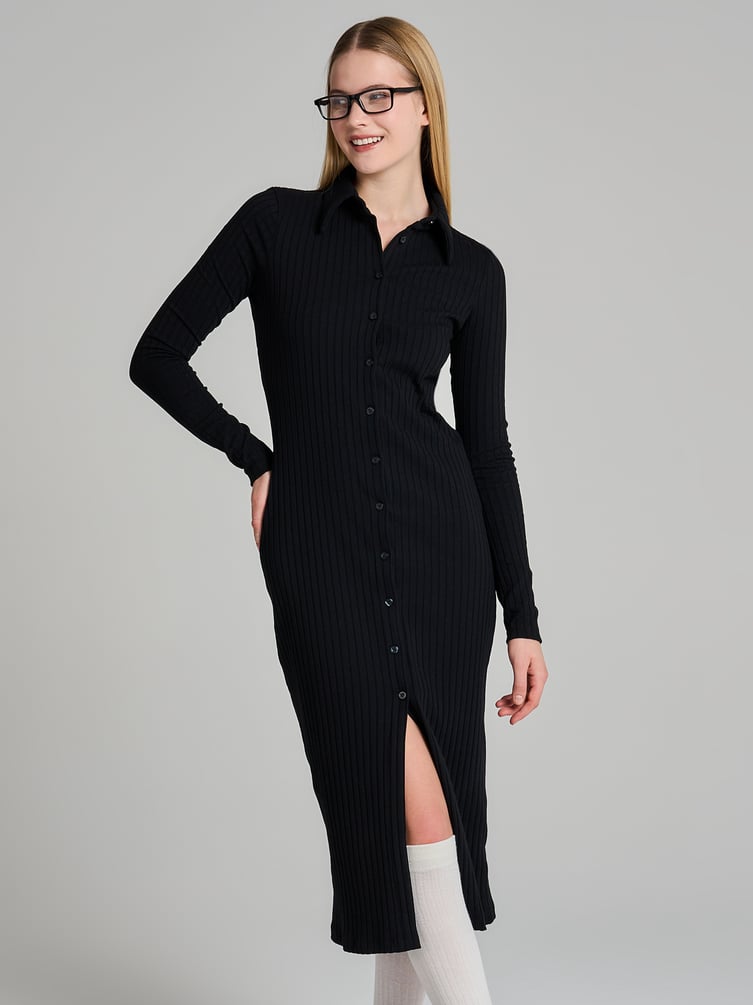 Платье офисное миди на пуговицах
