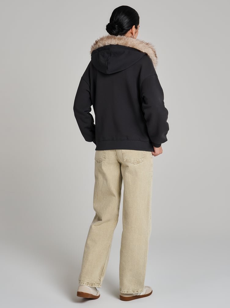 Утепленное зип-худи с опушкой и начесом