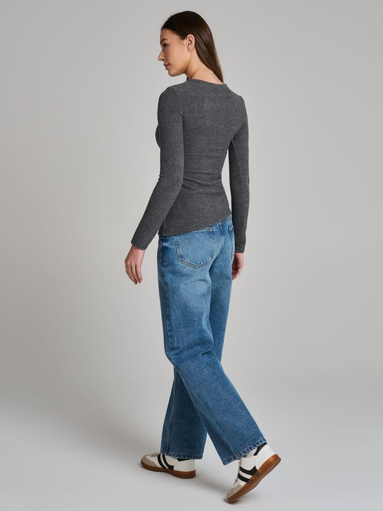 Лонгслив асимметричный с драпировкой