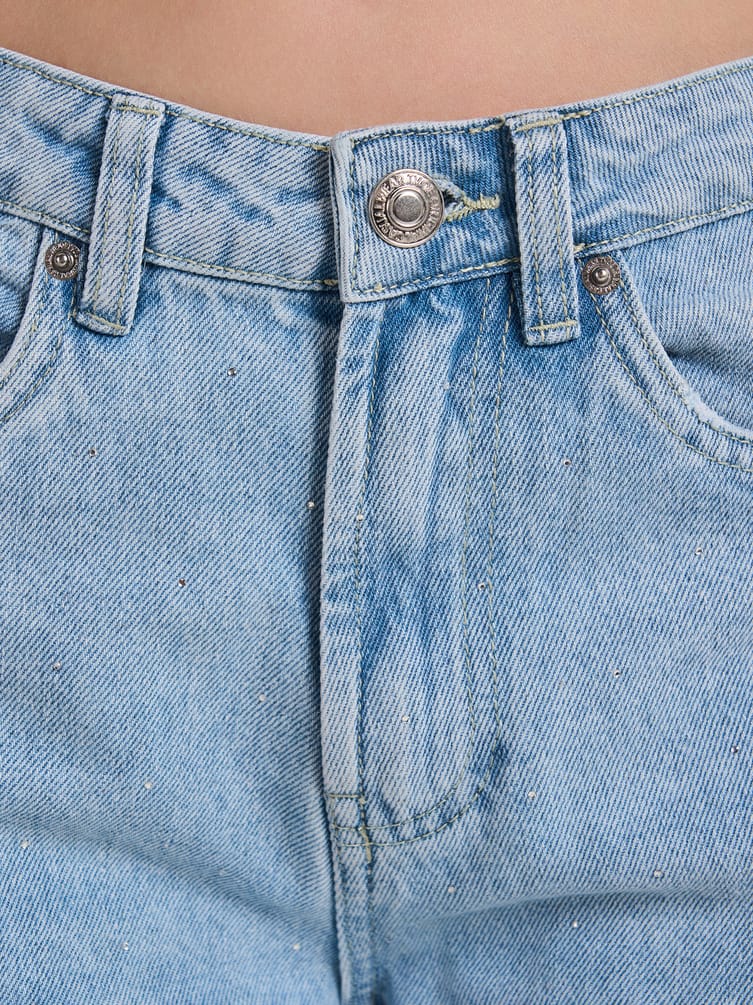 Джинсы широкие