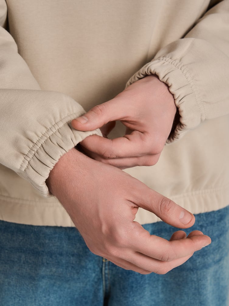 Утепленная толстовка с высоким горлом и начесом