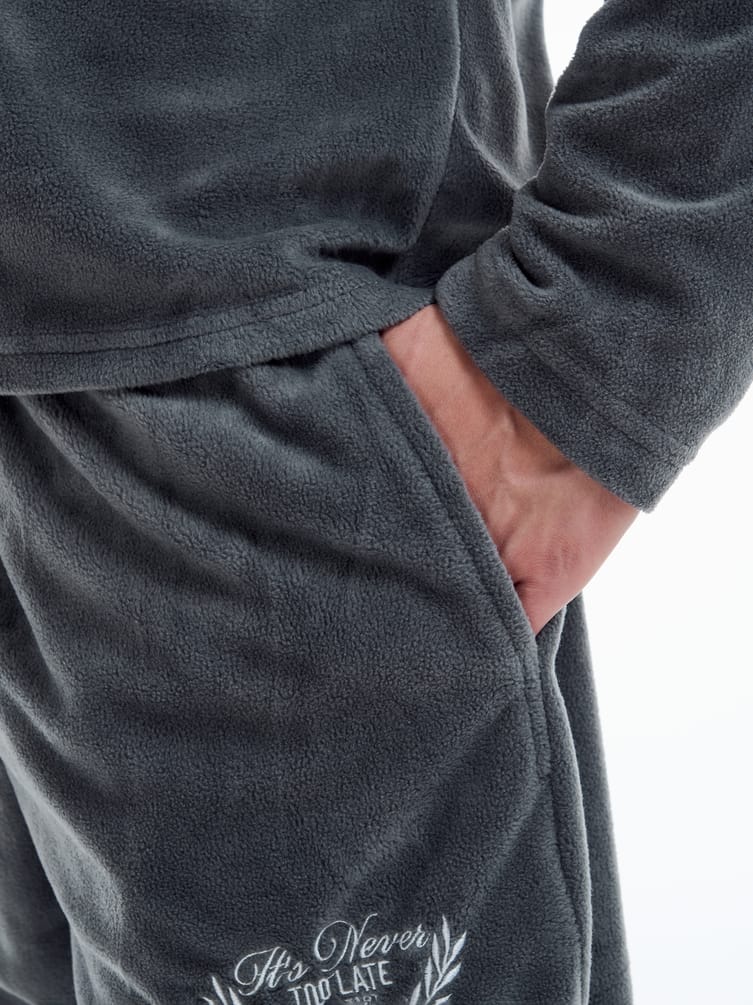 Пижама плюшевая теплая с брюками