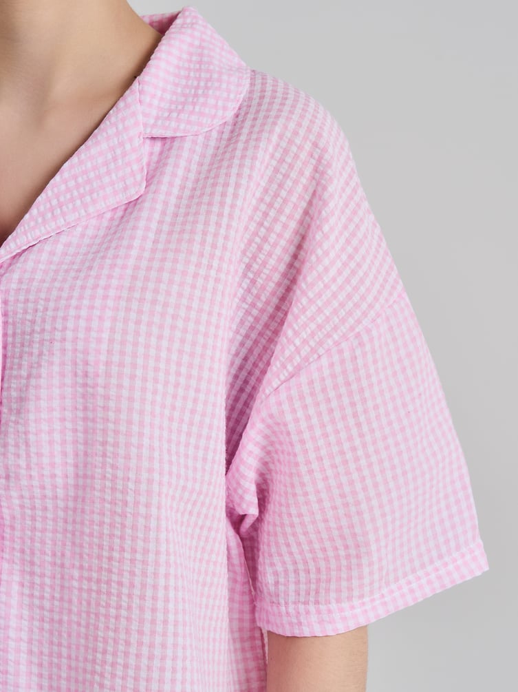 Пижама в клетку с рубашкой и шортами