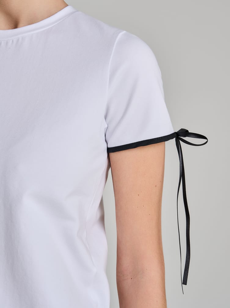 Футболка классическая с бантиками