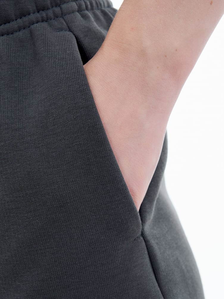 Брюки джоггеры со стрелками