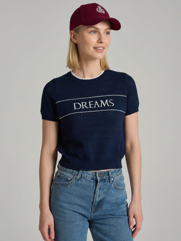 Джемпер вязаный с надписью и коротким рукавом