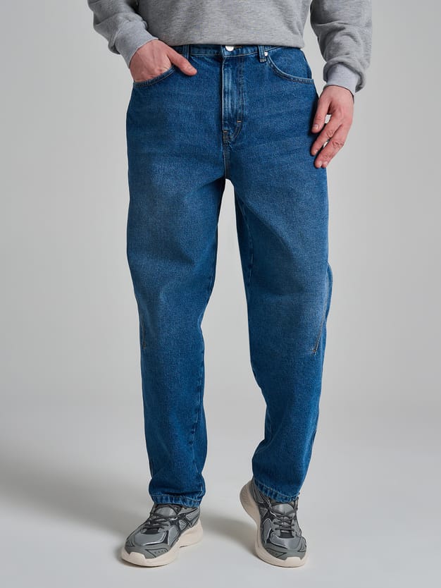 Джинсы багги зауженные с декоративной петлей