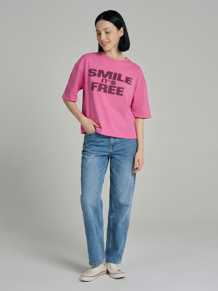 Футболка оверсайз с надписью