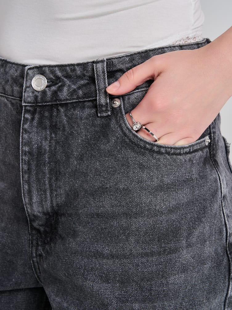 Джинсы широкие