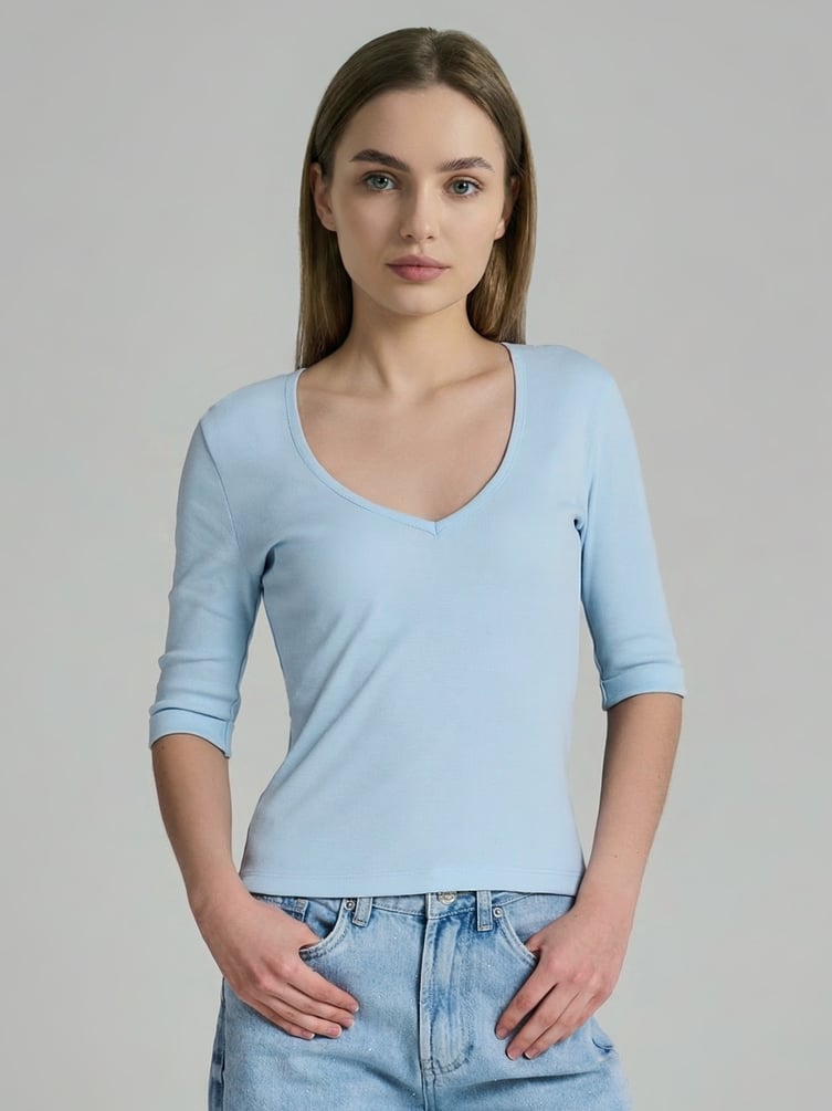 Лонгслив приталенный с рукавами 3/4