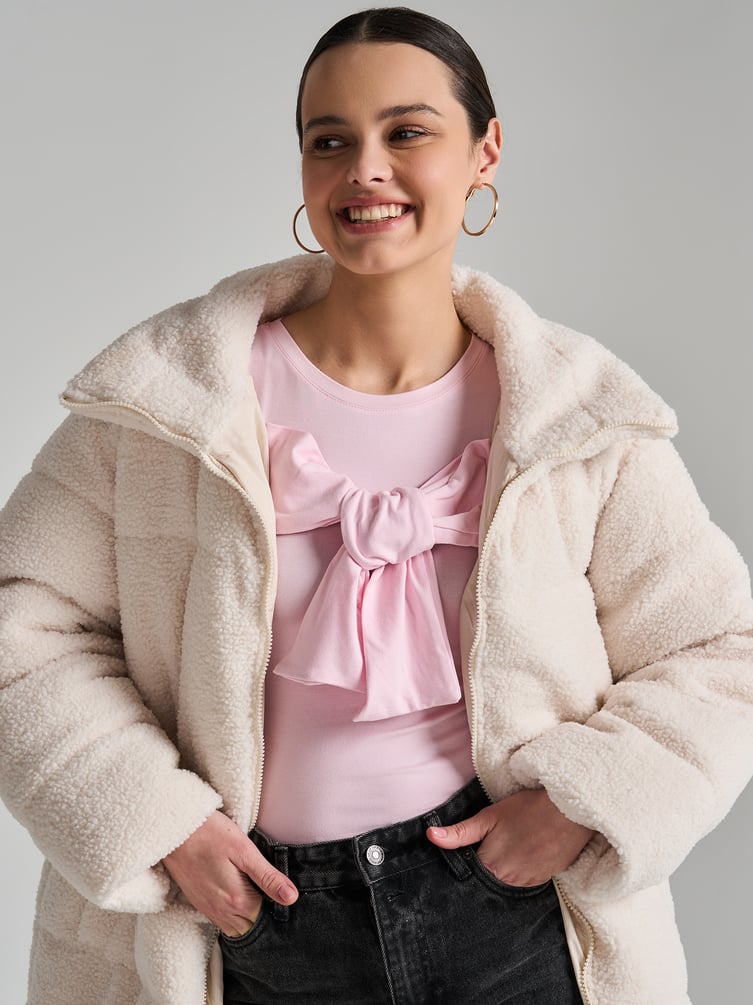 Футболка облегающая с бантом