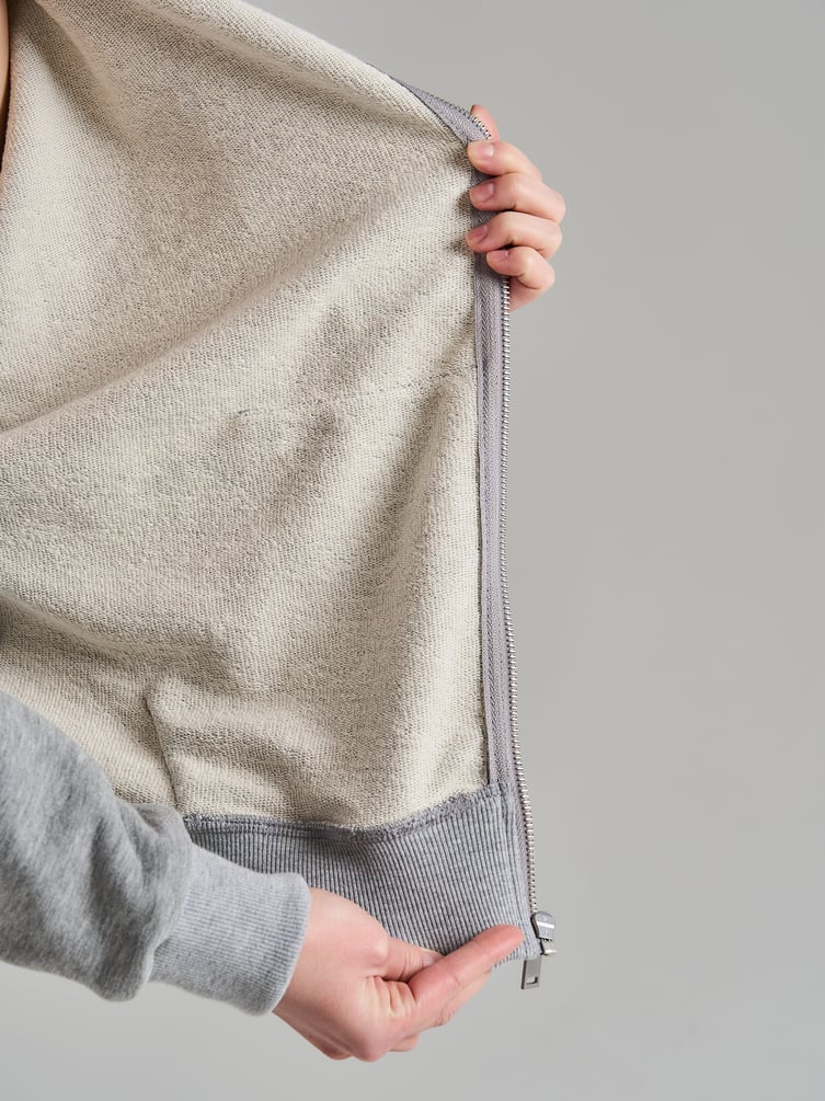 Толстовка с капюшоном