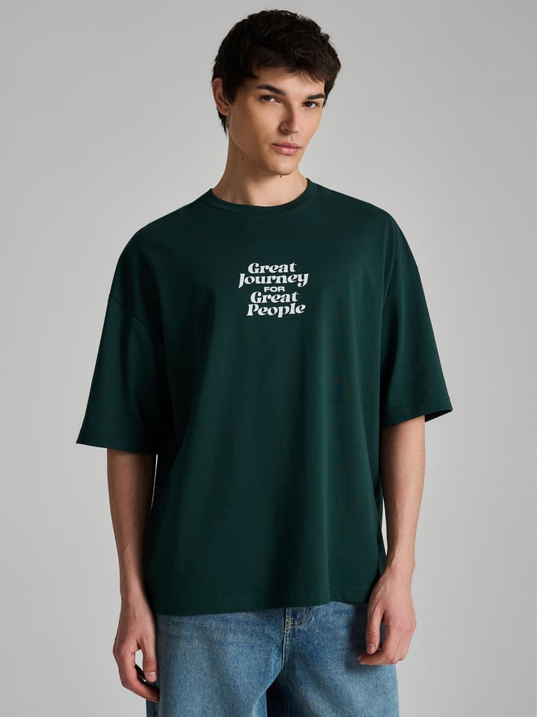 Футболка оверсайз с принтом гор на спине