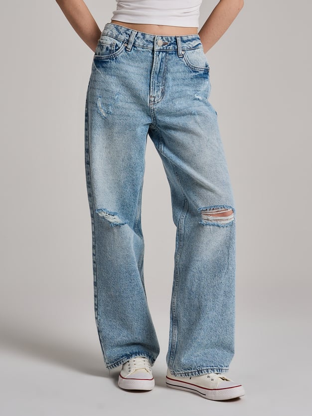 Джинсы прямые с разрезами