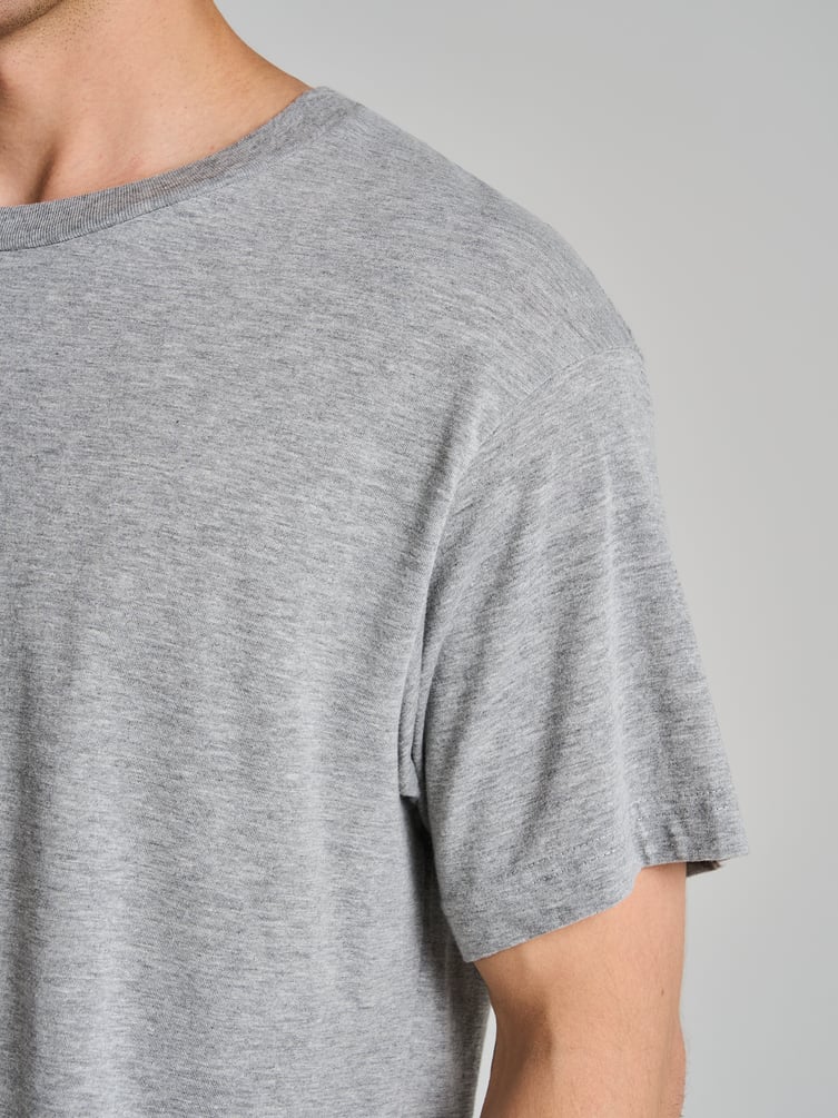 Пижама с футболкой и шортами