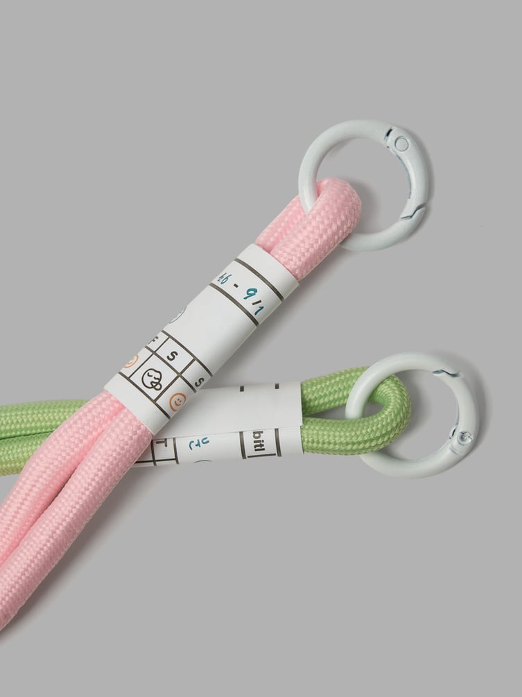 Брелок шнурок для телефона и ключей