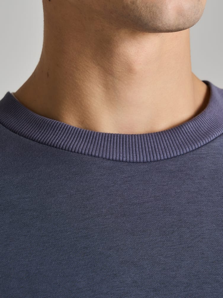 Утепленный свитшот с начесом