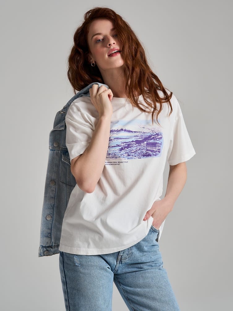 Футболка из хлопка с японским принтом