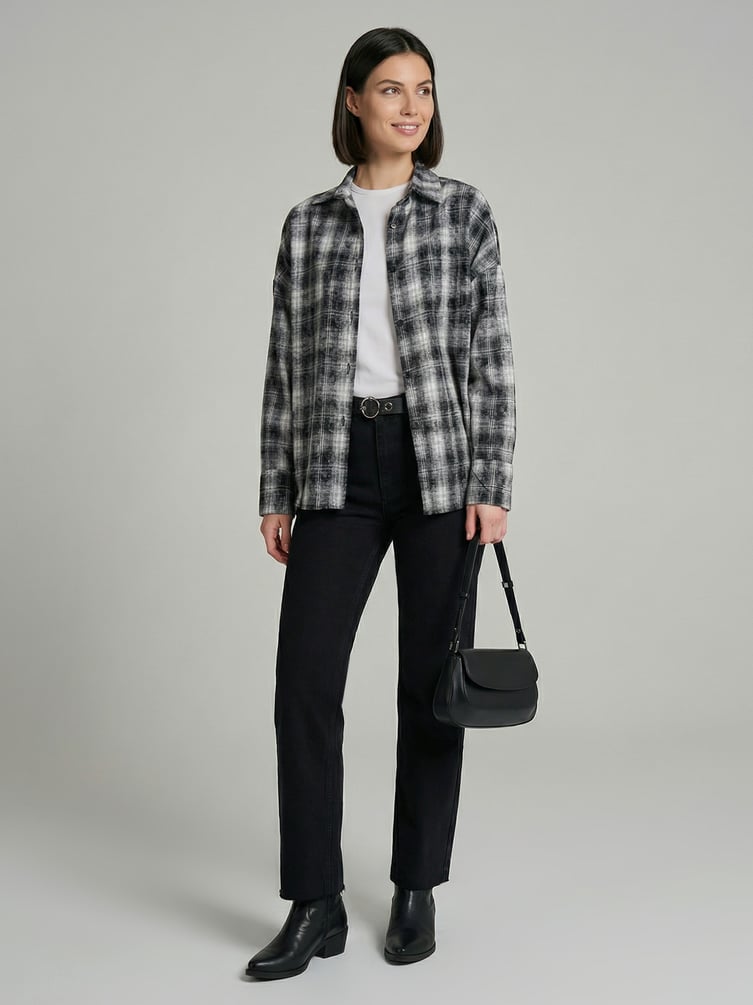 Джинсы зауженные с необработанными краями