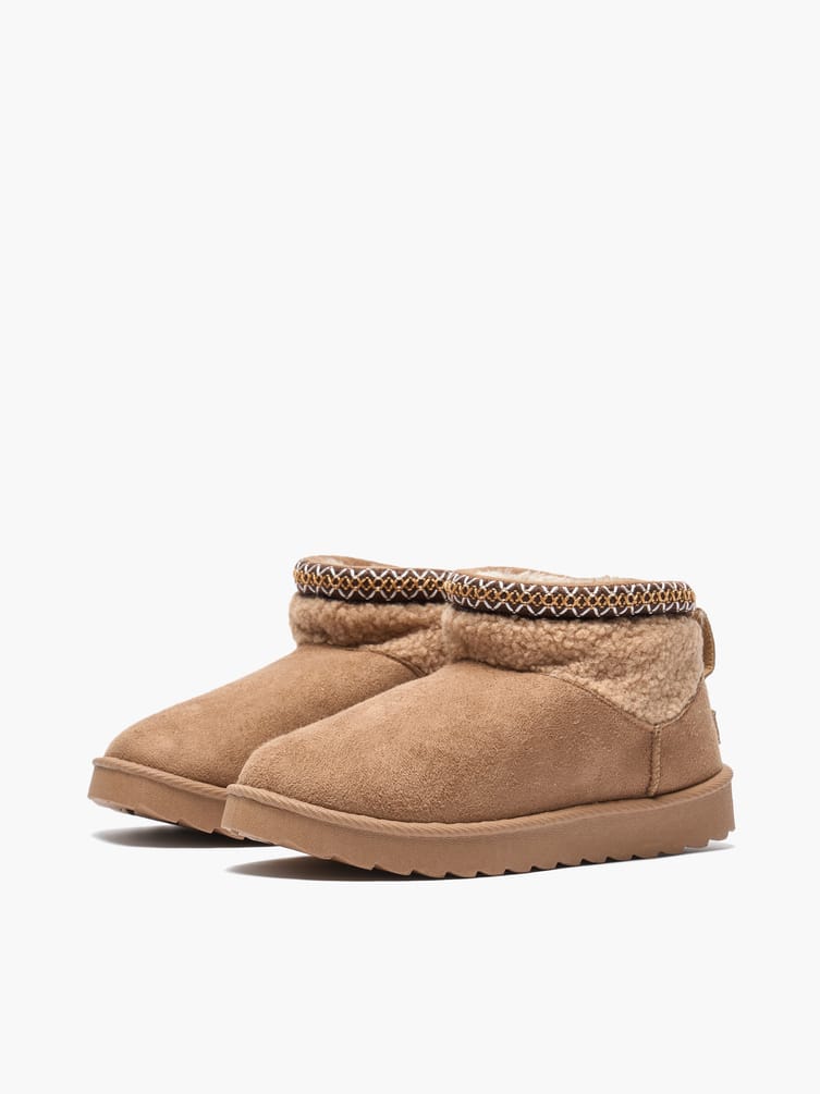 Угги короткие зимние