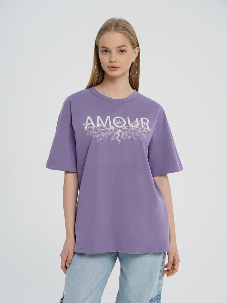 Футболка с надписью Amour
