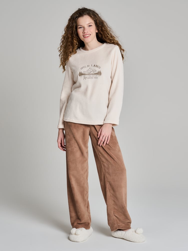 Пижама теплая плюшевая с вышивкой