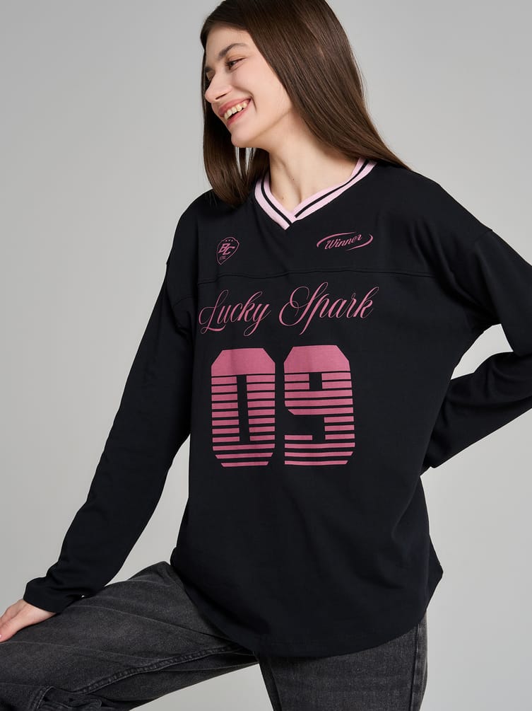 Спортивный лонгслив оверсайз с надписью