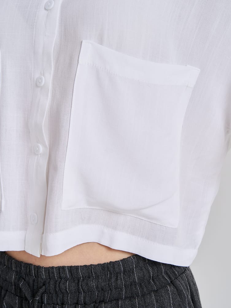 Рубашка укороченная с карманами