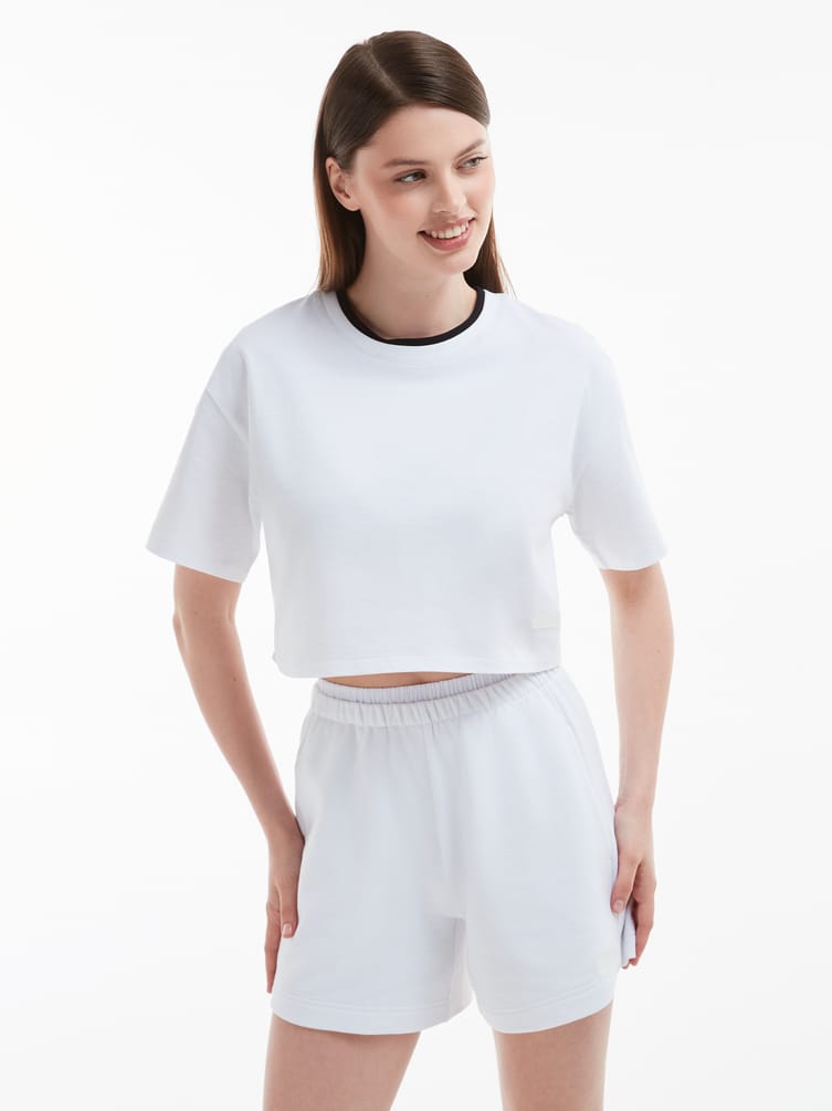 Короткая футболка оверсайз Color Basic