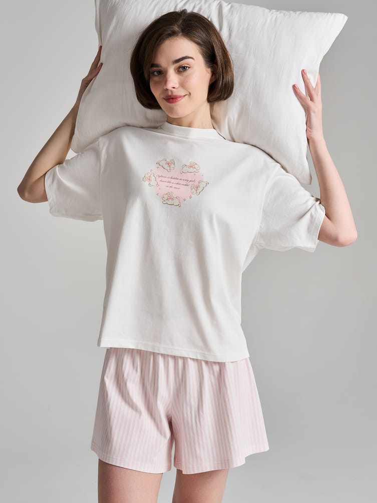Хлопковая пижама с принтом и шортами
