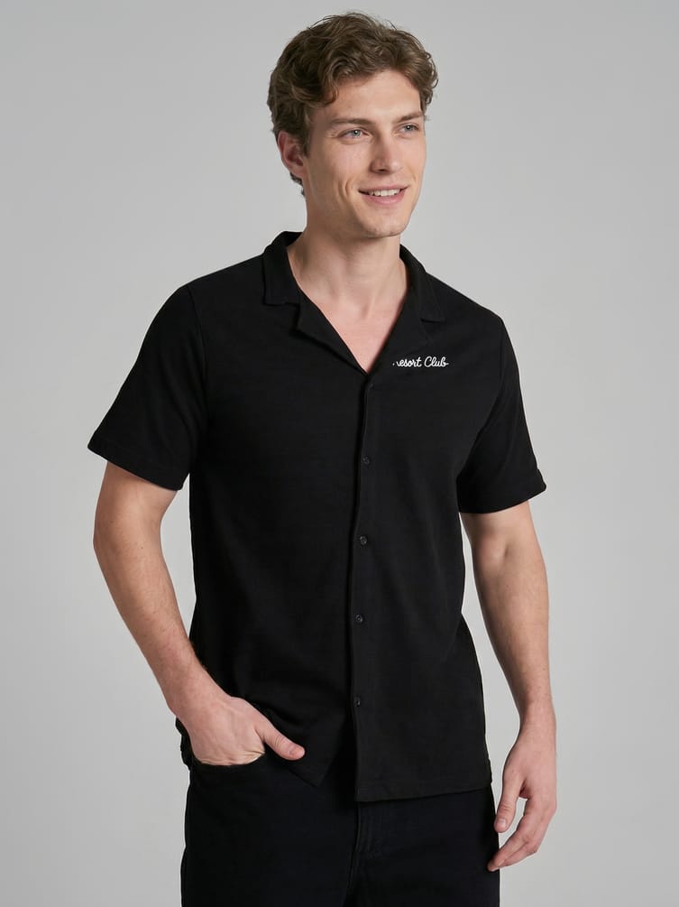 Рубашка с коротким рукавом и вышивкой