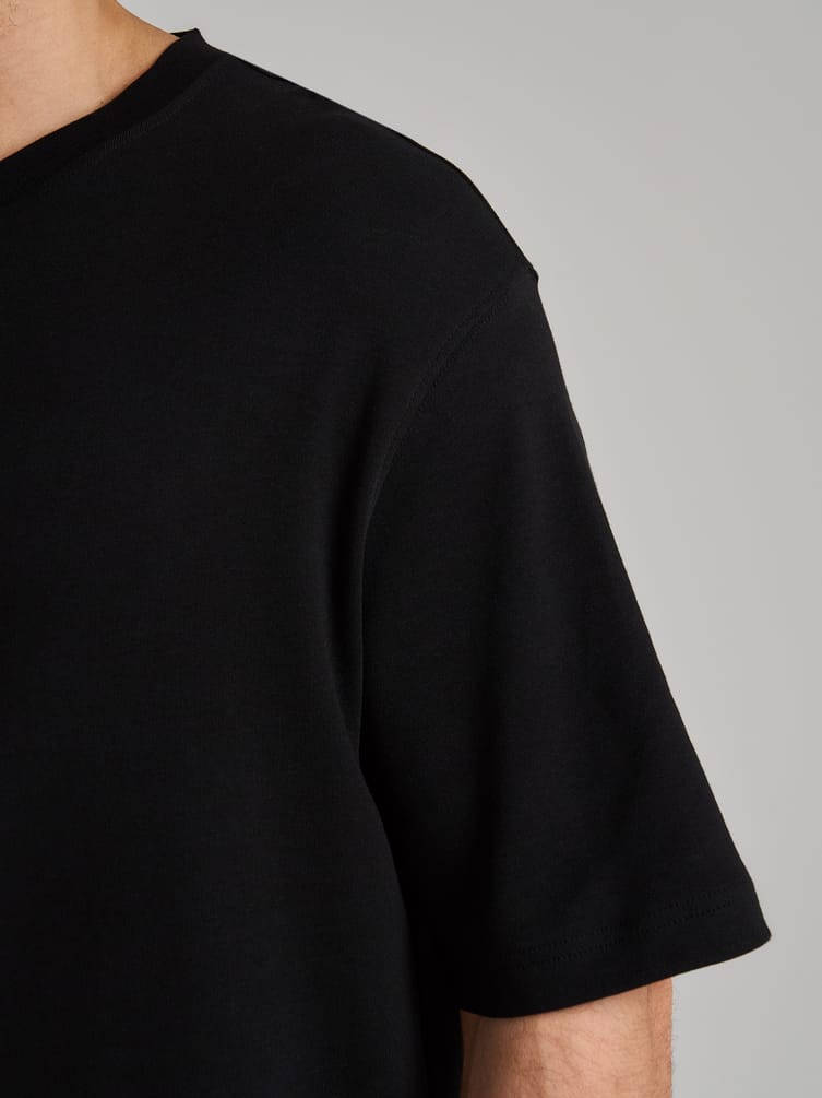 Футболка из хлопка свободного кроя