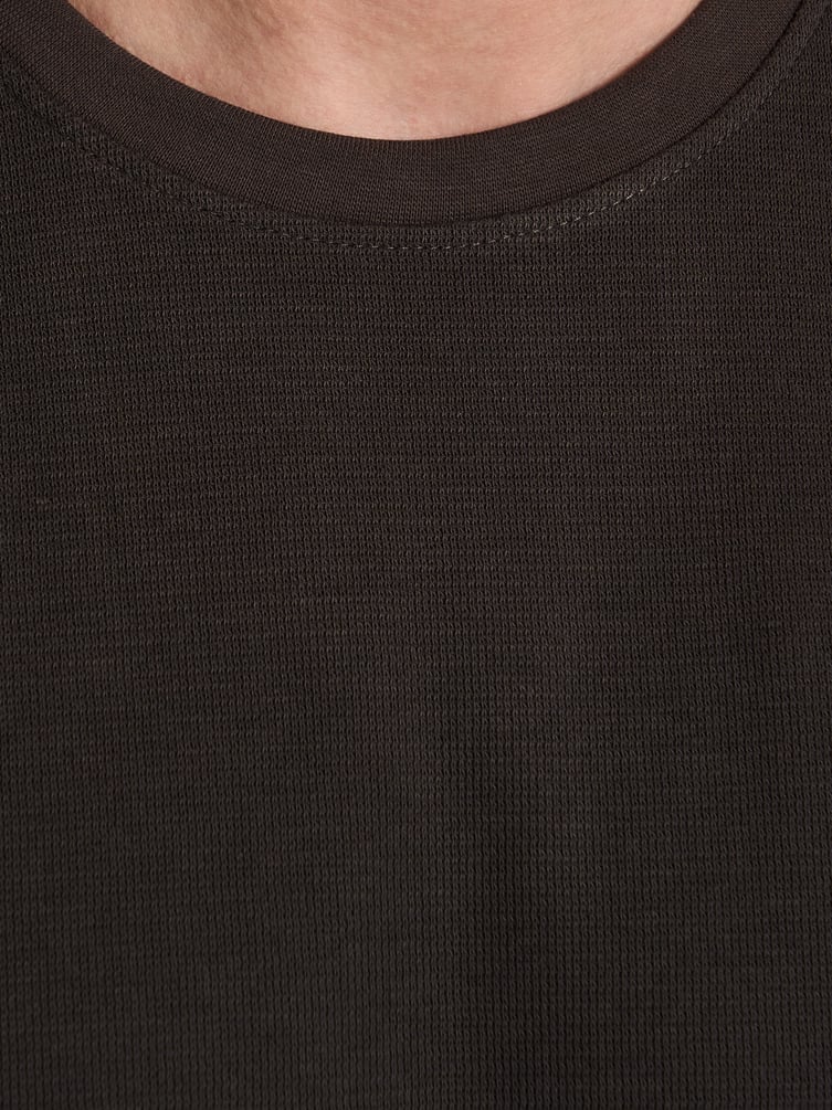 Футболка однотонная с коротким рукавом