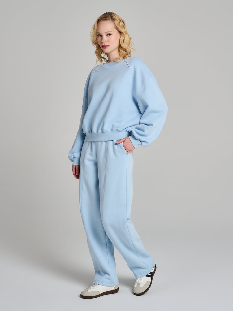 Теплые брюки зауженные с начесом